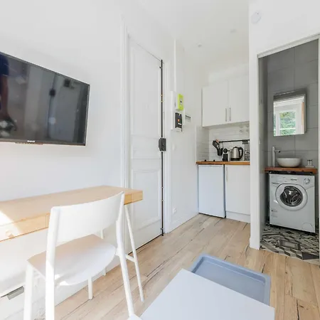 Charming Near Parc Monceau - Mobility Lease * Parigi